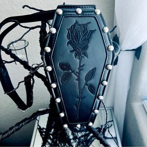 🕷️Black Halloween Gothic Coffin Crossbody Purse Embroidered Rose w Strap